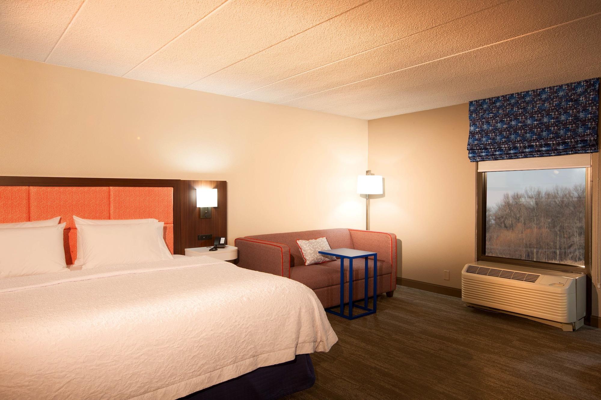 Hampton Inn Pennsville Экстерьер фото
