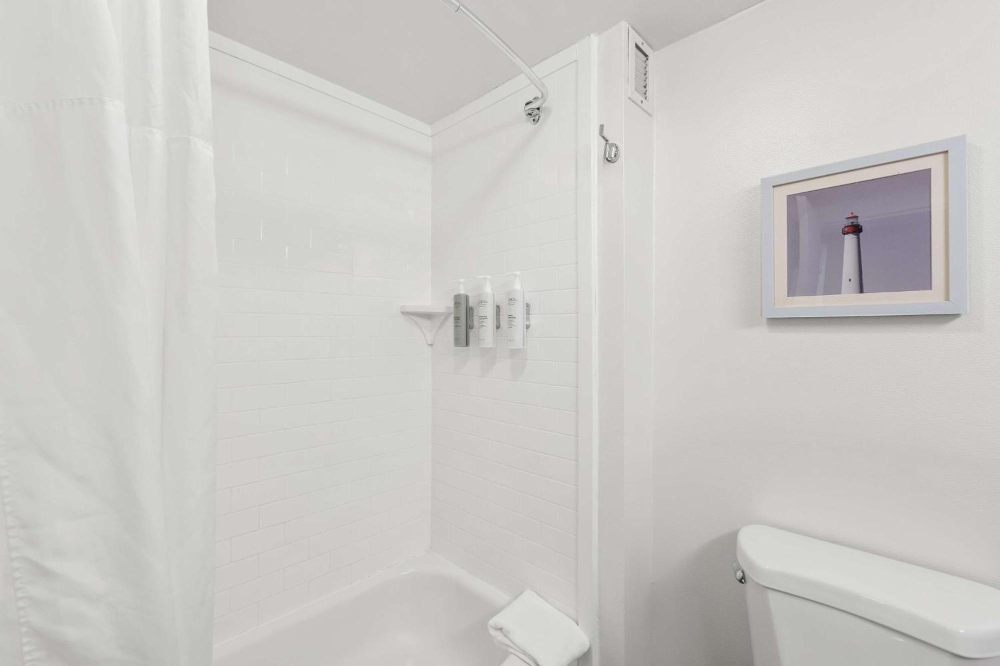 Hampton Inn Pennsville Экстерьер фото